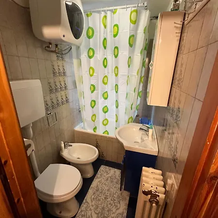 Apartament Piano Terra Aosta